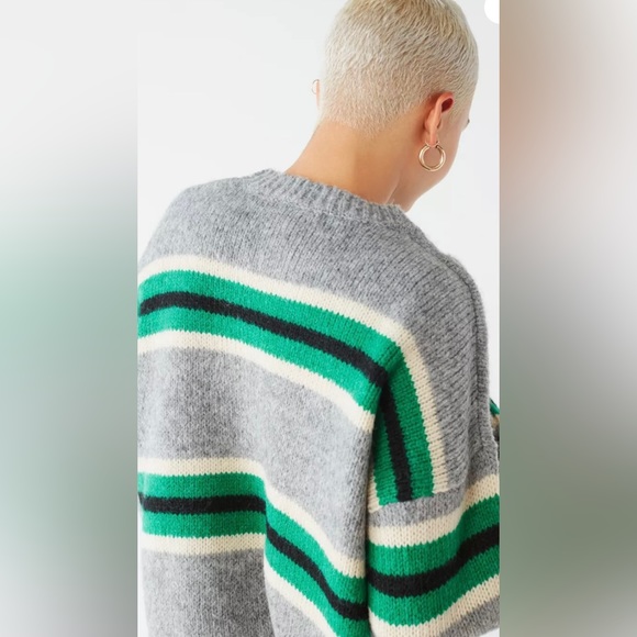 Urban Outfitters Oversized Striped Boyfriend Sweater Size M - Picture 10 of 14